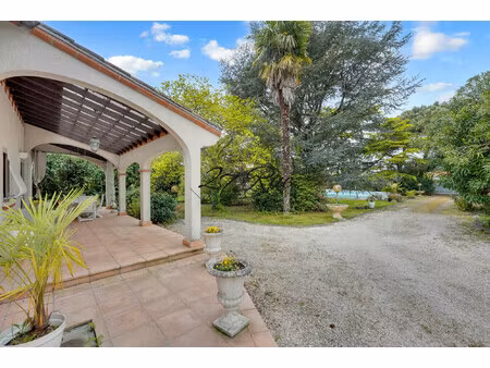 maison familiale 154/260 m² - 4/5 chambres - terrain 2600m² av