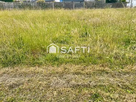terrain constructible de 545 m²