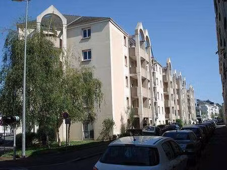 location appartement 2 pièces à angers (49000) : à louer 2 pièces / 48m² angers