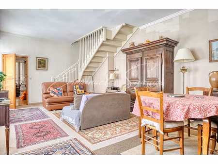 exclusivité - versailles notre-dame - duplex 112m2 au sol -