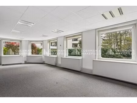 vente bureaux 303 m² à 374 m²