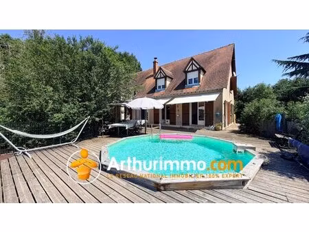 maison 228 m²  6 chambres  piscine chauffée et vue dégagée sans voisinage direct