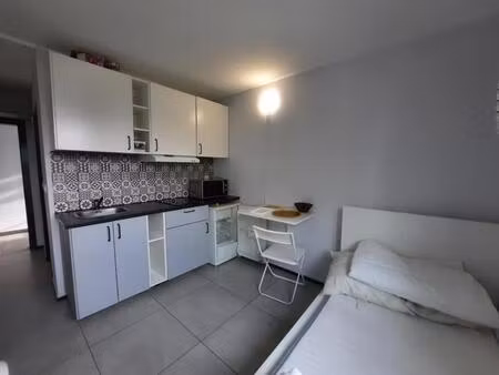 studio meublé face à grandmont