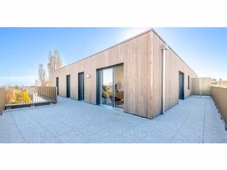 appartement de luxe 4 chambres en vente à brignais  france