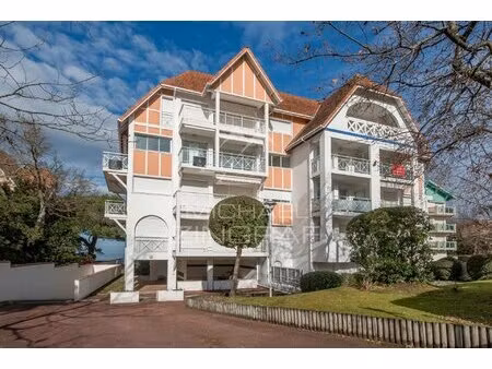 arcachon - ville de printemps - mziba1443