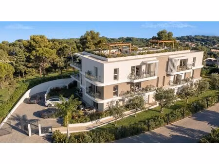 antibes - appartement neuf 2 pièces avec terrasse et jardin