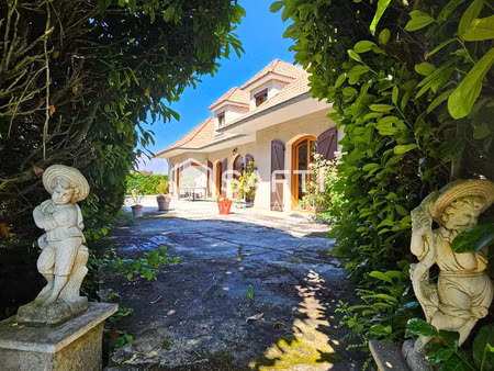 vente maison 10 pièces 274 m² le vernet (03200)