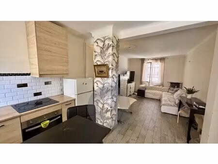 menton -quartier du centenaire   2 pièces de 48m²