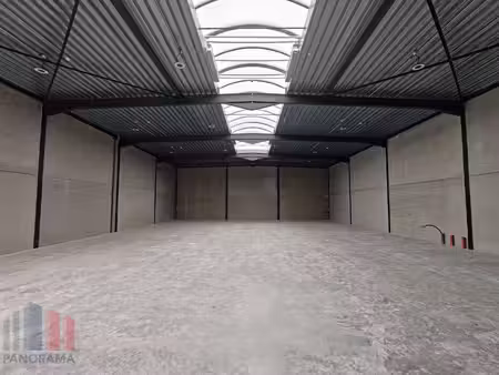 commercieel te huur in oostkamp