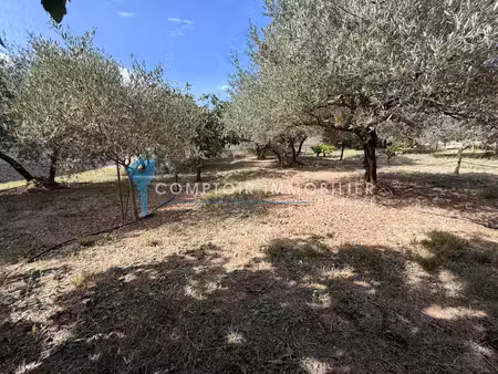 terrain 613 m² vergèze (30310)