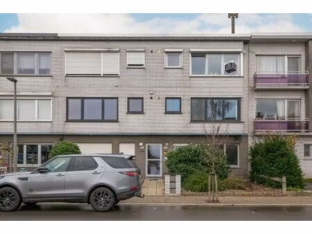 huis te huur in stabroek met 2 slaapkamers