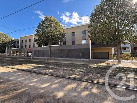 location parking castelnau le lez 34170