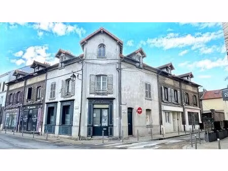prestigieux immeuble de rapport en vente à champs-sur-marne  île-de-france