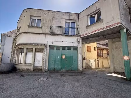 maison de ville à valserhône (01200)
