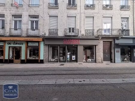 location local commercial st etienne 42000