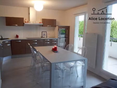 location appartement 5 pièces 105m² thonon les bains 74200