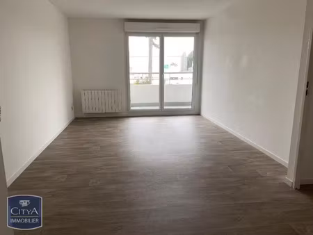 appartement à louer 2 pièces 39.98 m² - saint-brieuc (22) - 500€