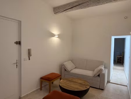 location appartement 2 pièces 28 m² à aix-en-provence (13100)