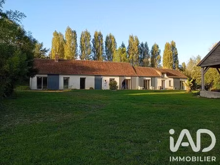 maison traditionnelle à la chapelle (72240)