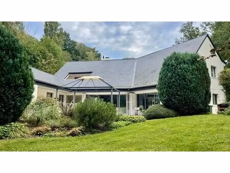 maison de prestige de 311 m2 en vente crespières  île-de-france