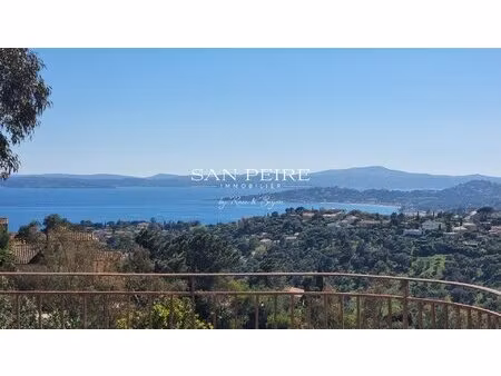 villa avec piscine  superbe vue mer sur saint tropez