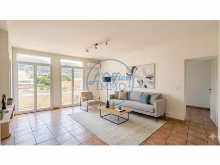 achat appartement 3 pièces 57m² toulon 83000