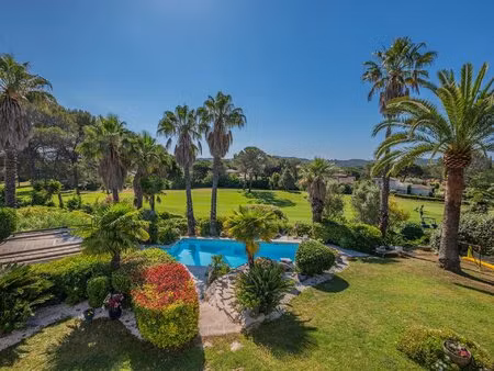 saint-raphaël – valescure – propriété d'exception en bordure des golfs