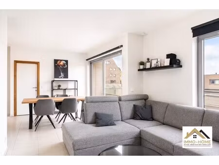 recent appartement met garage nabij centrum lochristi!