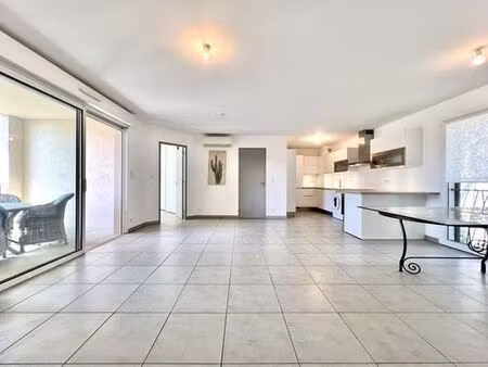 appartement de luxe en vente à sainte-maxime  france