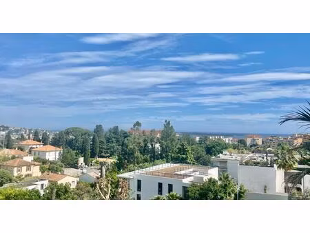 cannes petit juas 2 pièce vue mer 42 m2