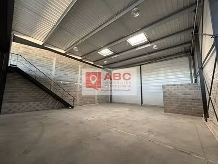 location local d’activités vendargues 34740 315m²