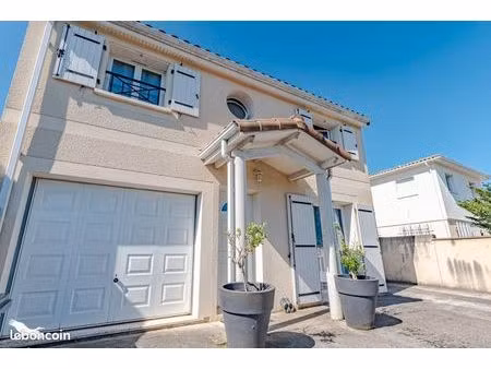 maison 6 pièces 103 m²