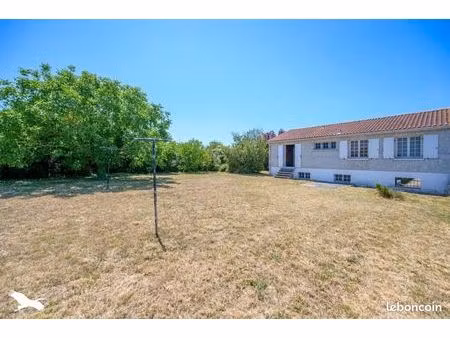 pavillon 5 pièces 90 m²