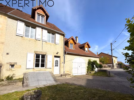 vente maison de village type 7