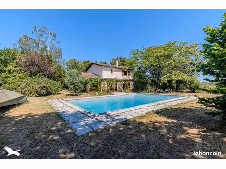 maison 7 pièces 152 m²