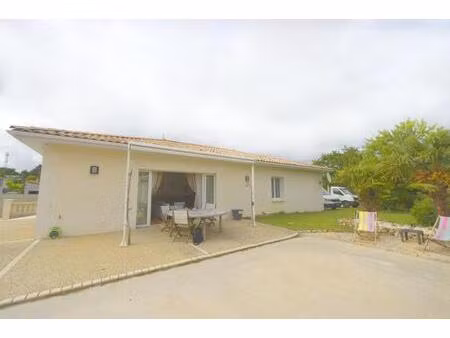 maison - 138m ²