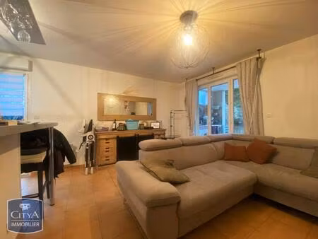location appartement 3 pièces 56m² vedene 84270