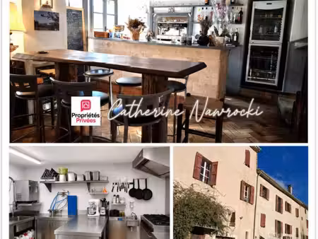 ensemble immobilier de 338 m² ancien hôtel-restaurant logis de france t maison de caractèr