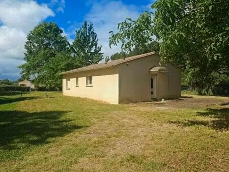 maison de plain-pied 80 m² - 3 chambres - terrain 1 466 m²