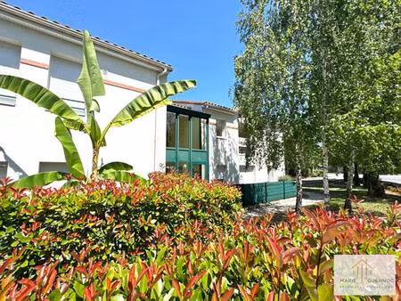 beau t3 de 63m2 vendu avec garage et place de stationnement