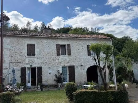 vente maison 5 pièces 104 m² douville (24140)