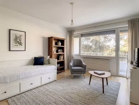 t1 bis meuble - bordeaux caudéran