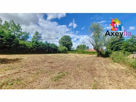 a vendre - st romain la motte - terrain constructible de 1061 m2 environ