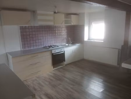 location appartement 3 pièces 80m² niederhergheim 68127