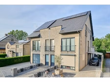 appartement te koop in neerpelt met 3 slaapkamers