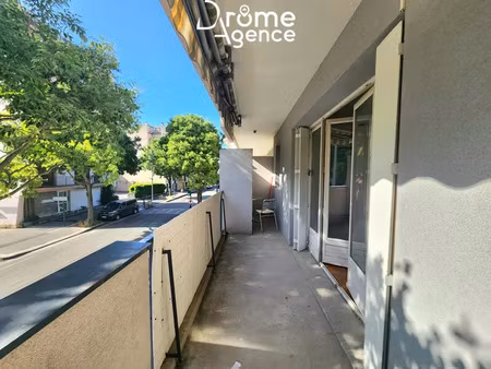 location appartement 1 pièce 28 m² à valence (26000)