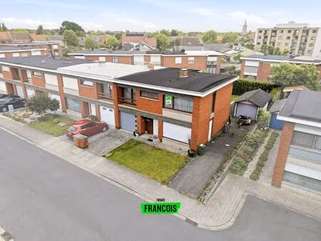 huis te koop in poperinge met 4 slaapkamers