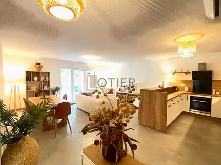 nîmes - quartier camplanier - 3 pièces - 75m2 - 2 garages - terrasse