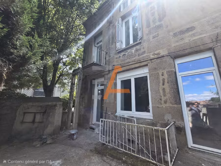 bas de montferré proche tardy triplex de 78 m2 avec terras