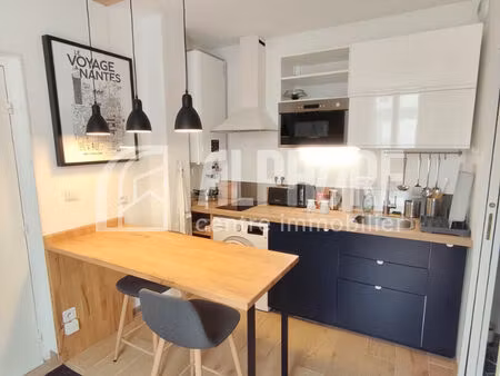 appartement t2 entièrement rénové et meublé de 26.3 m²
